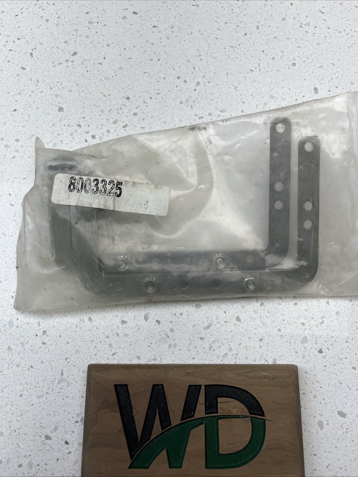 Preformed Line Product 8003325 Adjustable Aerial Hanger