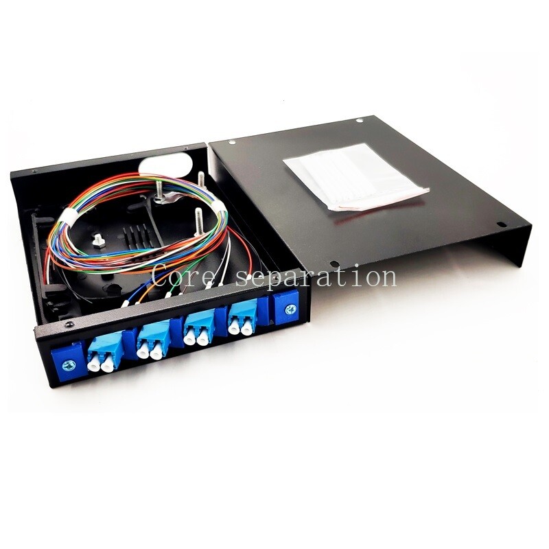 Fiber Optic Terminal Box 4 Core LC/SC/FC/ST UPC SM adapter 4 Port Patch Panel