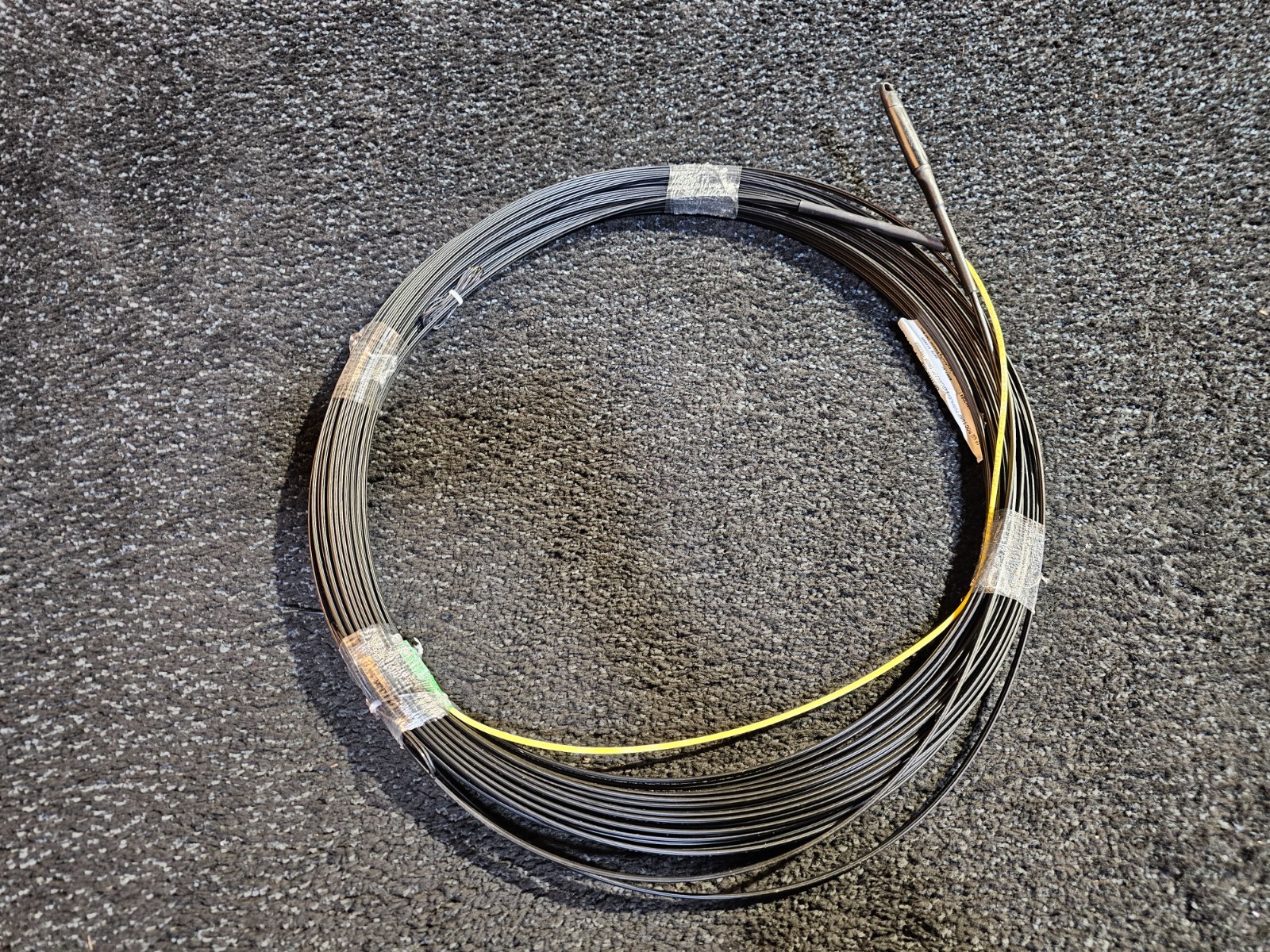 Corning D34401EB1R3150F 150-FEET FLAT FIBER OPTIC DROP CABLE, BLACK