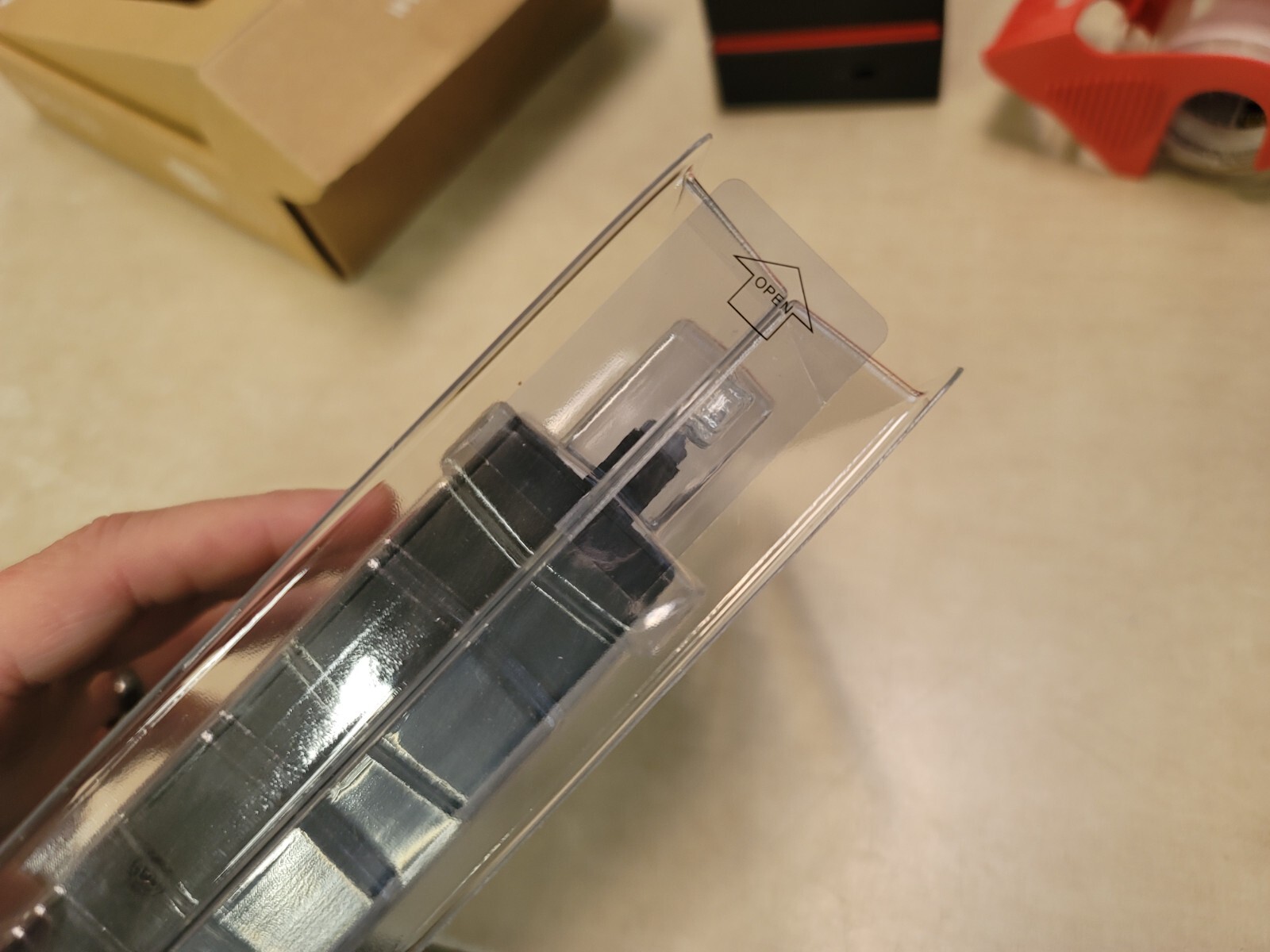 FS FHD 3x MTP-8 to 6x LC Quad Fiber Optic Cassette FHD-3MTP6LCQOM4 68399