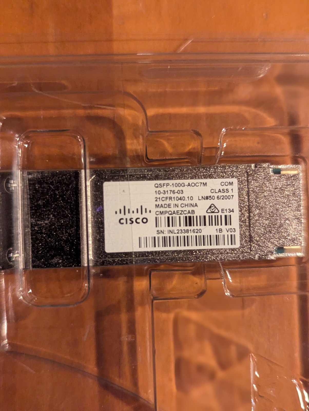 Genuine Cisco QSFP-100G-AOC7M QSFP Optical Cable 7 Meters Brand New