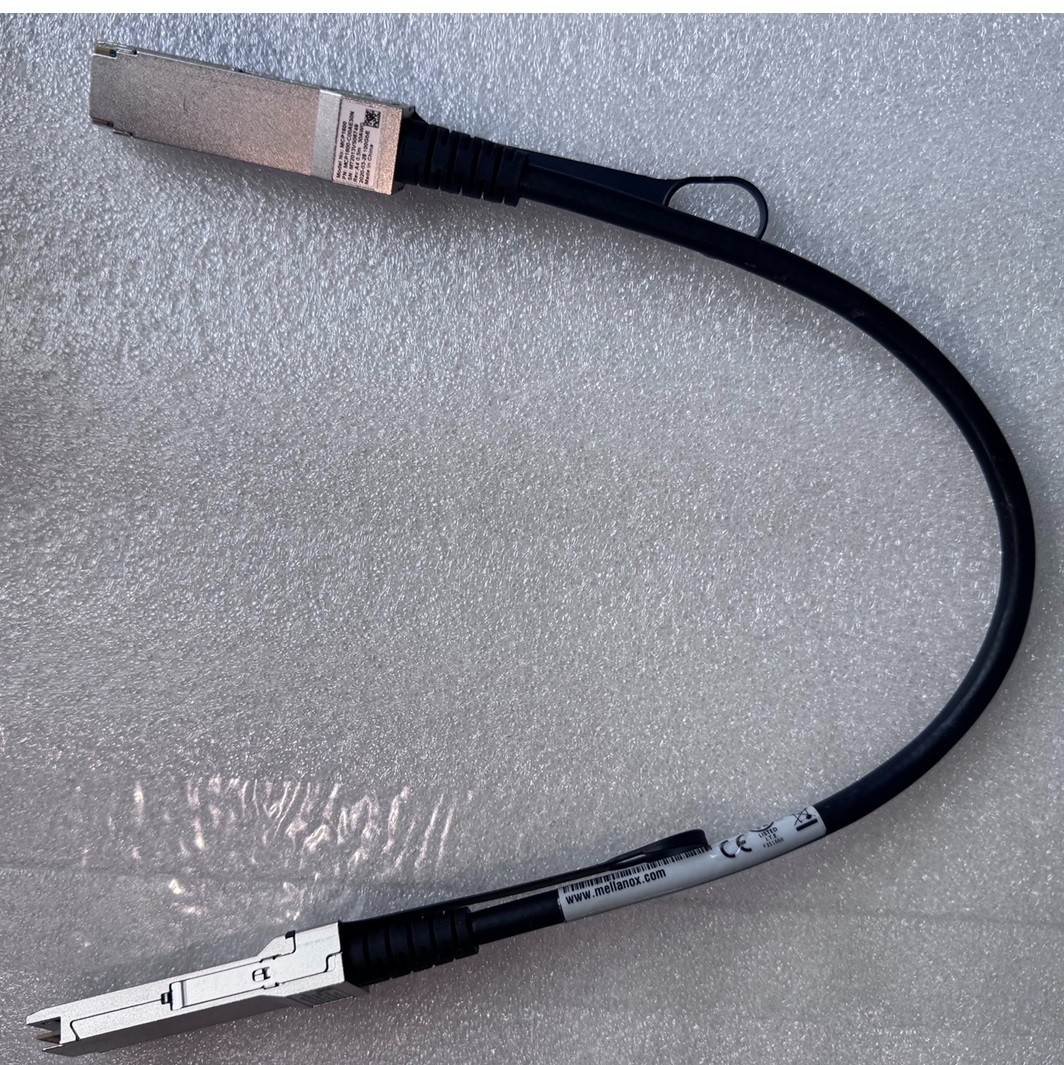 40G-QSFP-C-0101 Brocade 40 GBPS Direct-Attached QSFP+ TO QSFP+ Copper Cable 1M