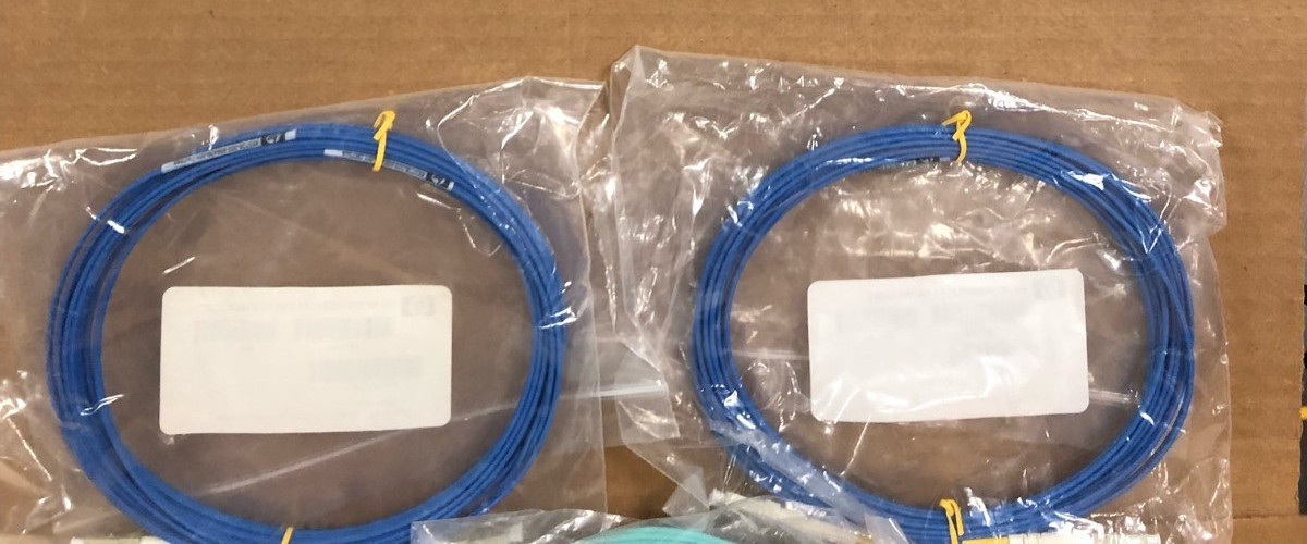 (X2) HP QK734A 5m fiber optic OM4 & (X1) HP AJ836A 5M Multi Mode OM3 LC/LC cable