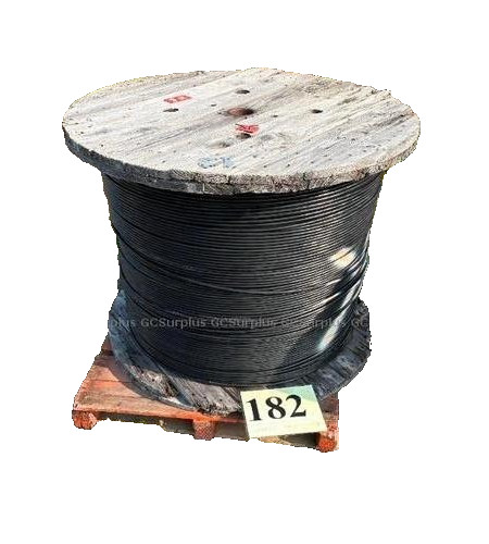 1000 ft. Superior Essex OSP Fiber Optical Cable 04-05 12 MMF