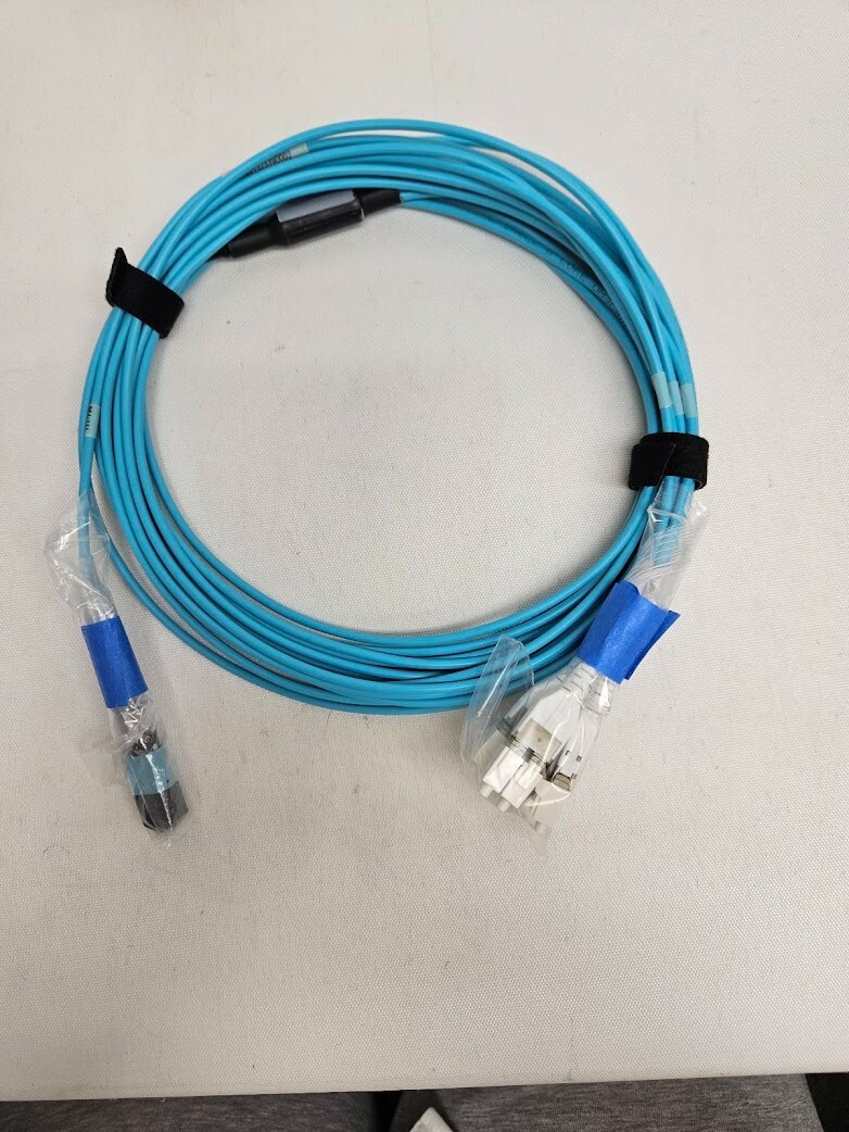 GREAT*** ENCONNEX QSFP 8F to 4X LC ECX-MTLC1-388P11X8-5M FIBER PATCH CABLE!!!