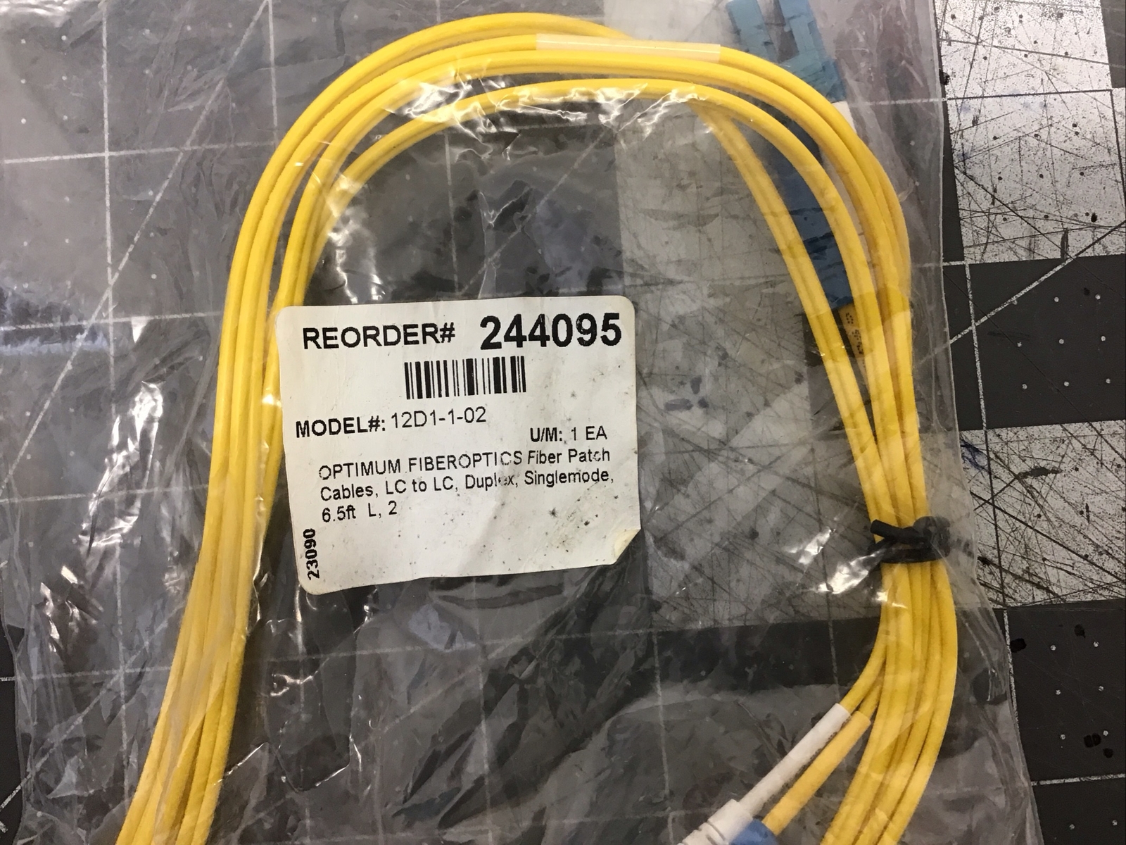 Corning Optimum Fiber optics 12D1-1-02 6.5 Ft (LN61P)
