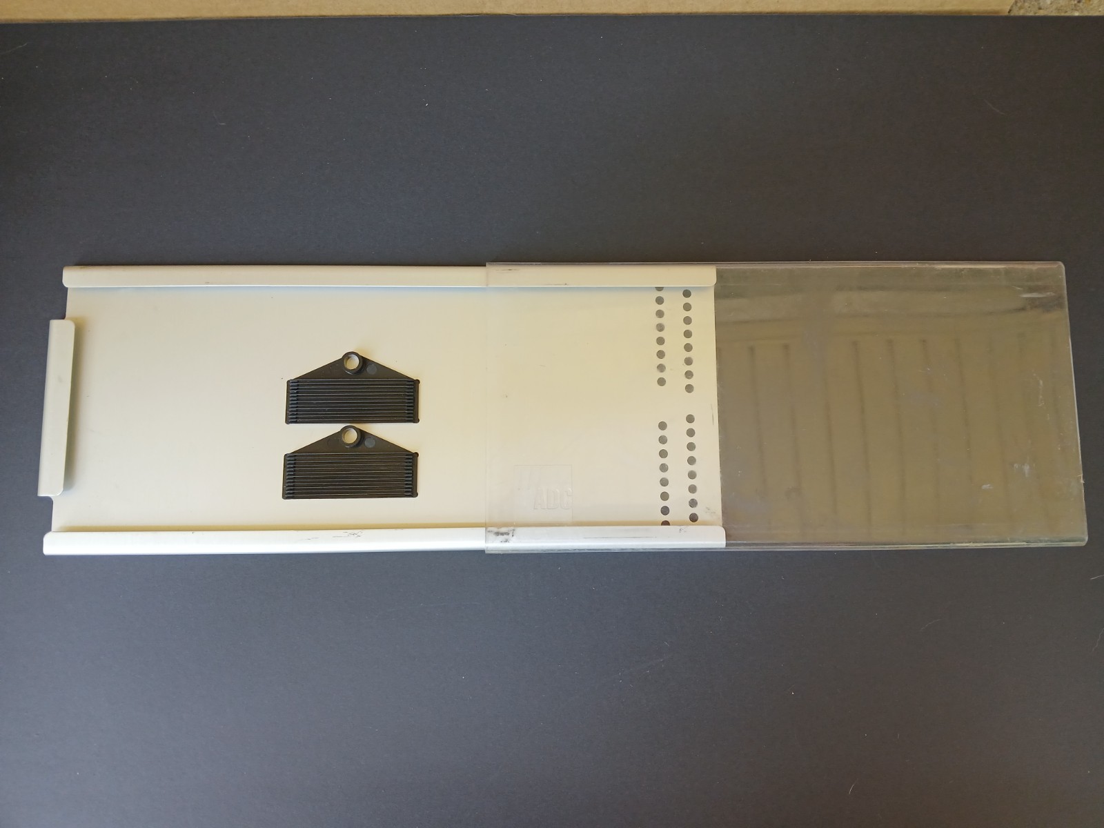 2 – ADC Fiber optics splice trays
