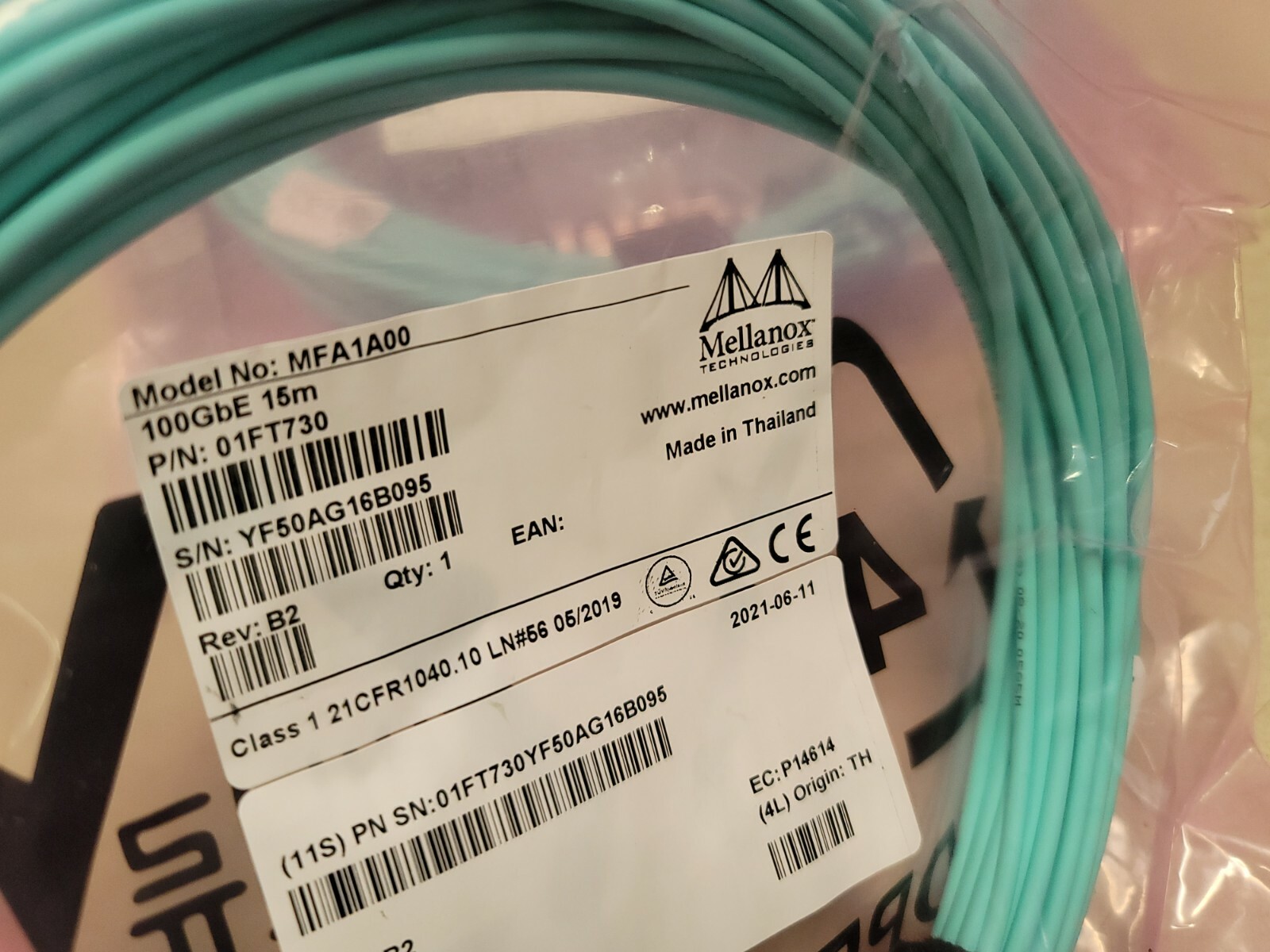 MFA1A00 01FT730 Mellanox AOC Cable IB EDR up to 100Gb/s QSFP 15M