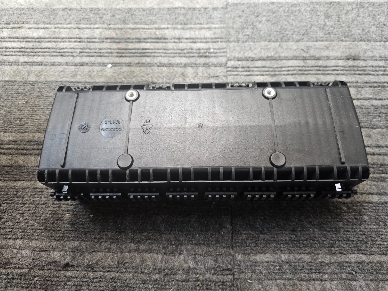 CORNING UCA3-6-FITL-BS Fiber Optic Enclosure UCA3-6 FITL 404430 Black