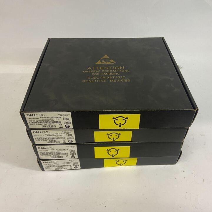Lot of 4 Dell AOC-Q+-4S+-10G-10M-G2 Active Optical Cable FCBN510QE2C30FC1 0VF5H