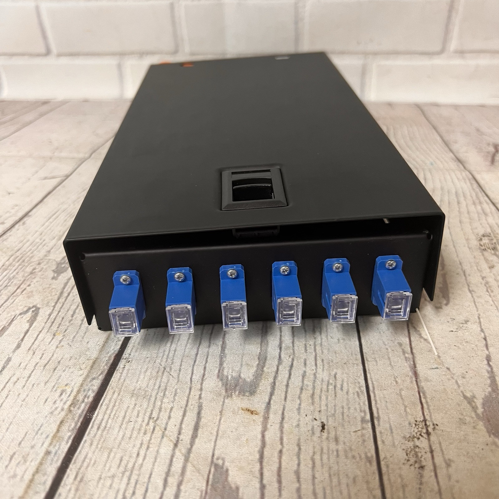 6 port sc singlemode fiber optic wall mount enclosure box splicing LGX Panel Cab