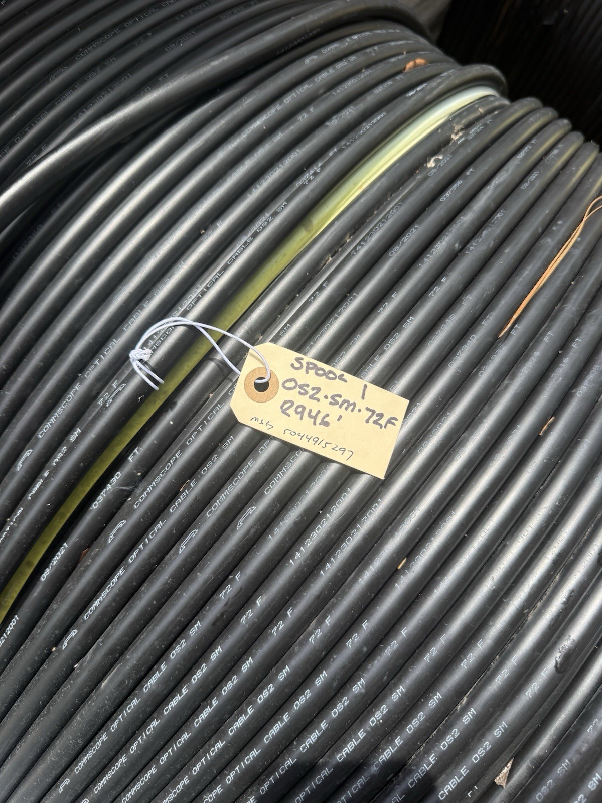 COMSCOPE 2900 ft 12 Strand OS2 9/125 Singlemode Dist Fiber Optic Cable