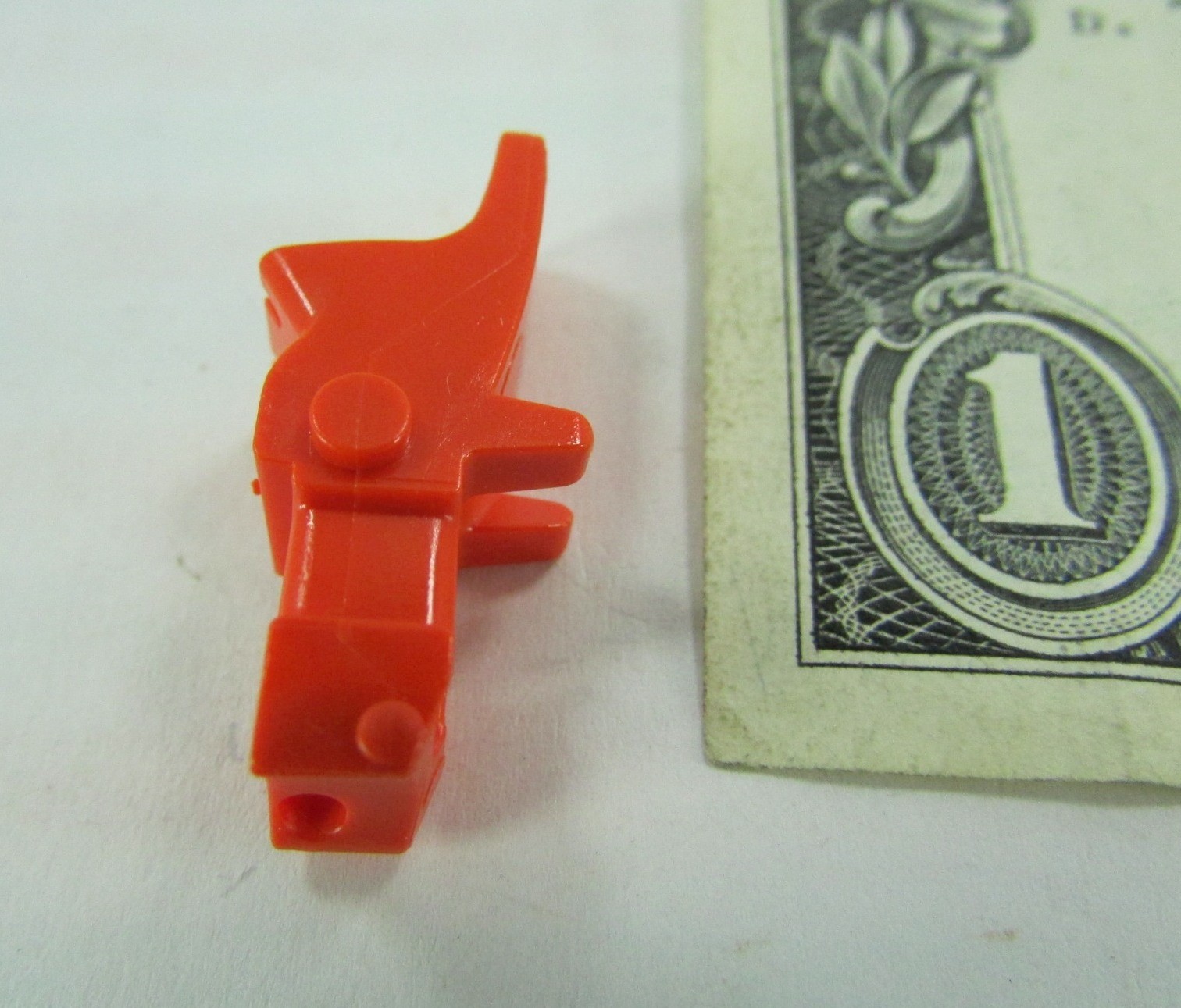 100 Unknown Orange Plastic Connector Parts, Corning Cable Fiber? Telecom? 362566