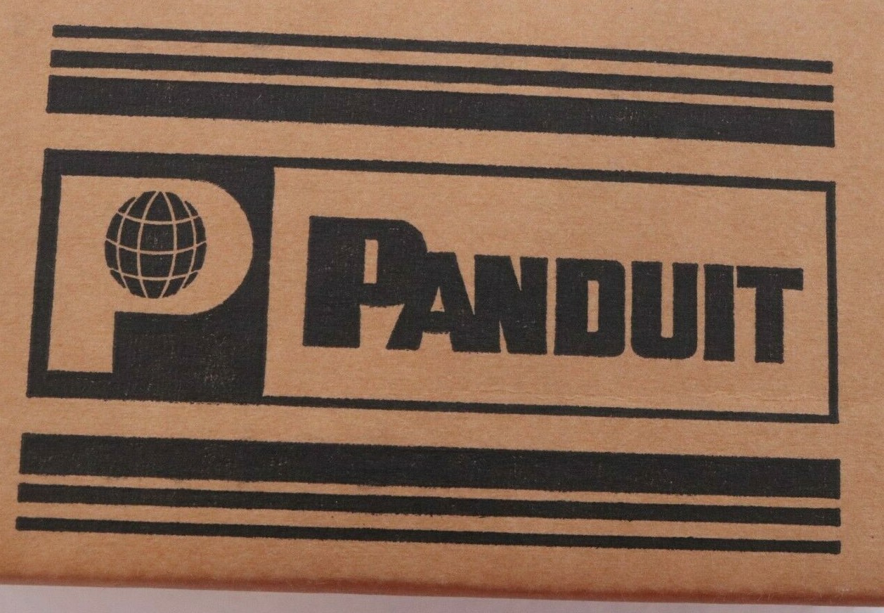 Lot of 10 Panduit Pan-Net UTPCH7BU POWERSUM+ CAT 5e 8 Conductor 7 ft Patch Cords