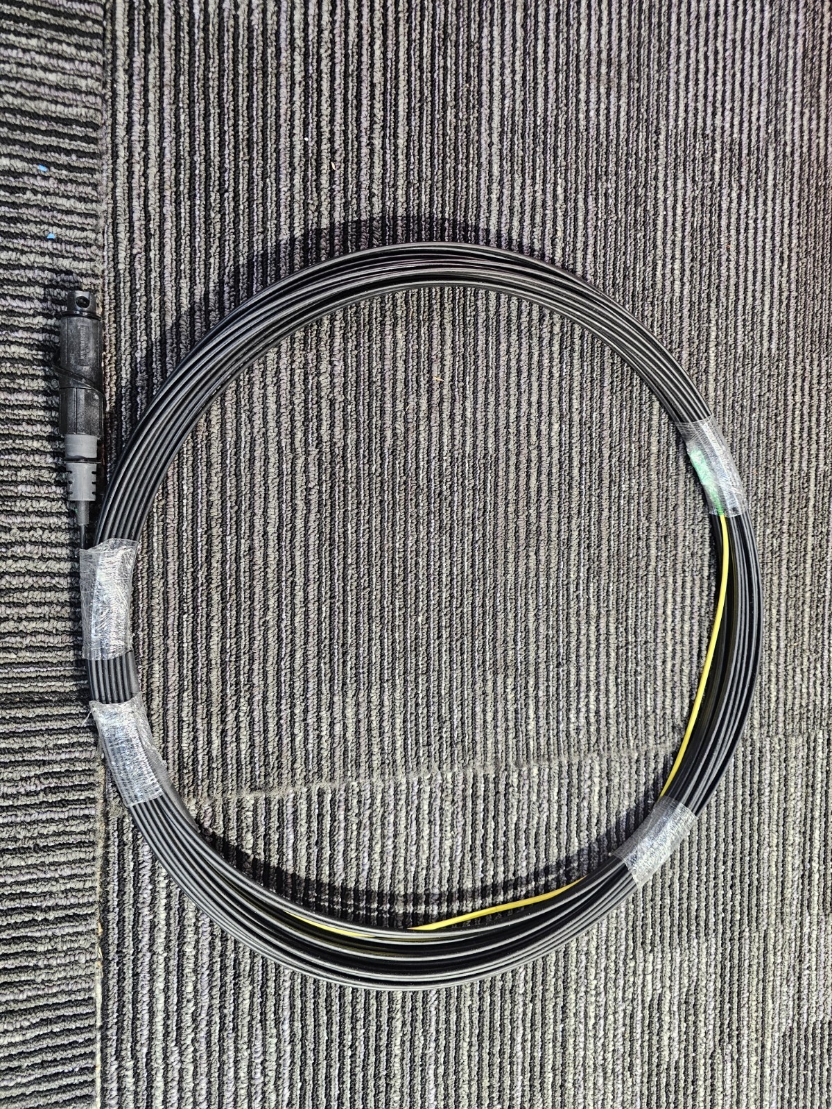 100FT Corning Fiber Optic Cable 434401EB4R2100F-P Black
