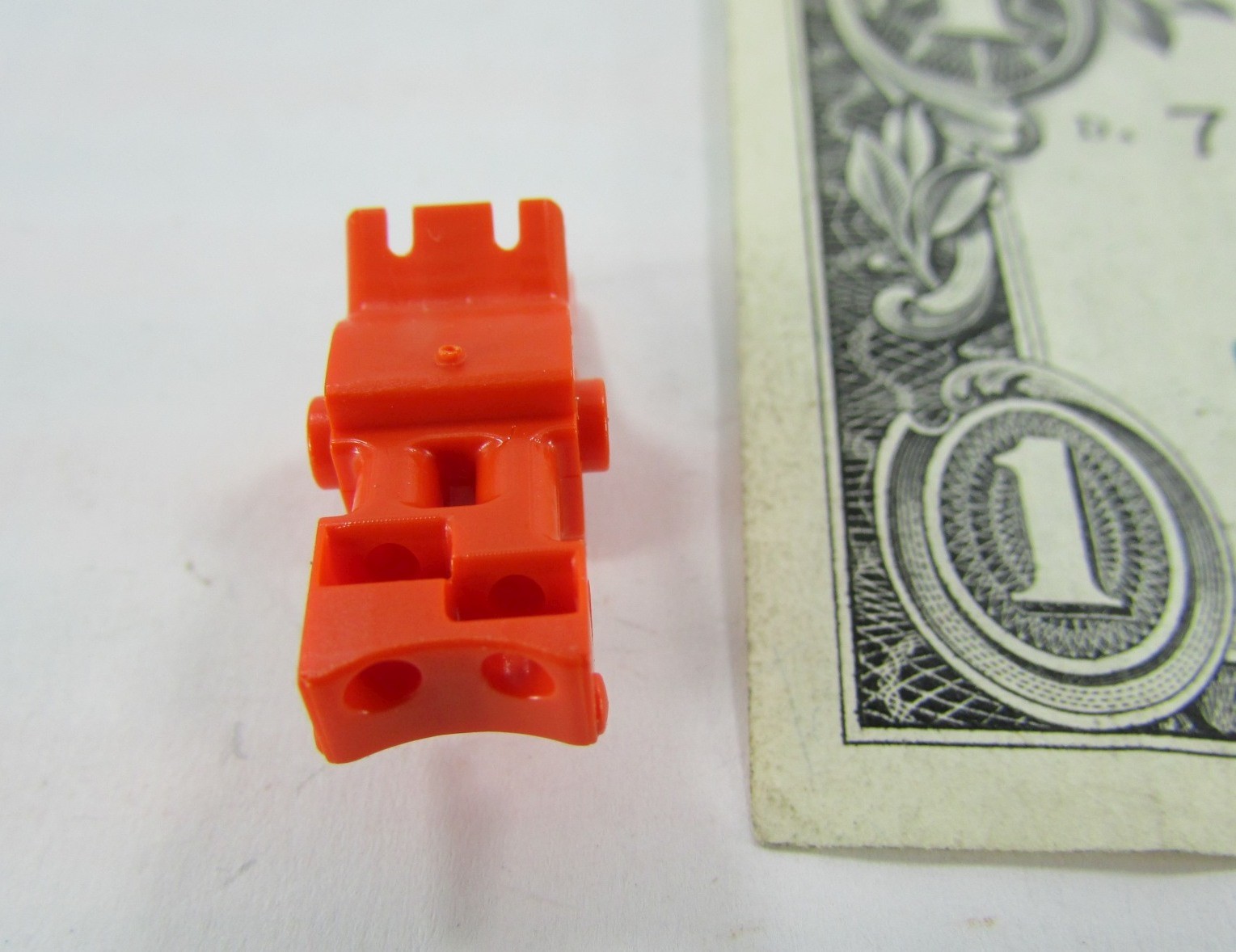 100 Unknown Orange Plastic Connector Parts, Corning Cable Fiber? Telecom? 362566