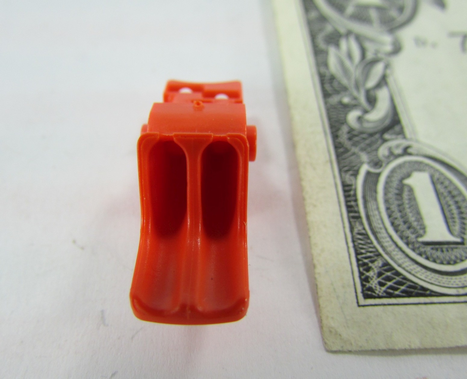 100 Unknown Orange Plastic Connector Parts, Corning Cable Fiber? Telecom? 362566