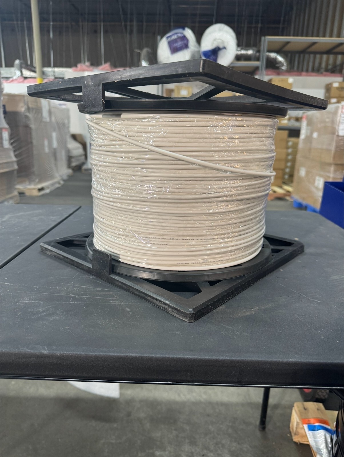 1 Fiber 4.8mm SM Simplex, Indoor/Outdoor Ruggedized, White – 1,000′ Spool in Pul