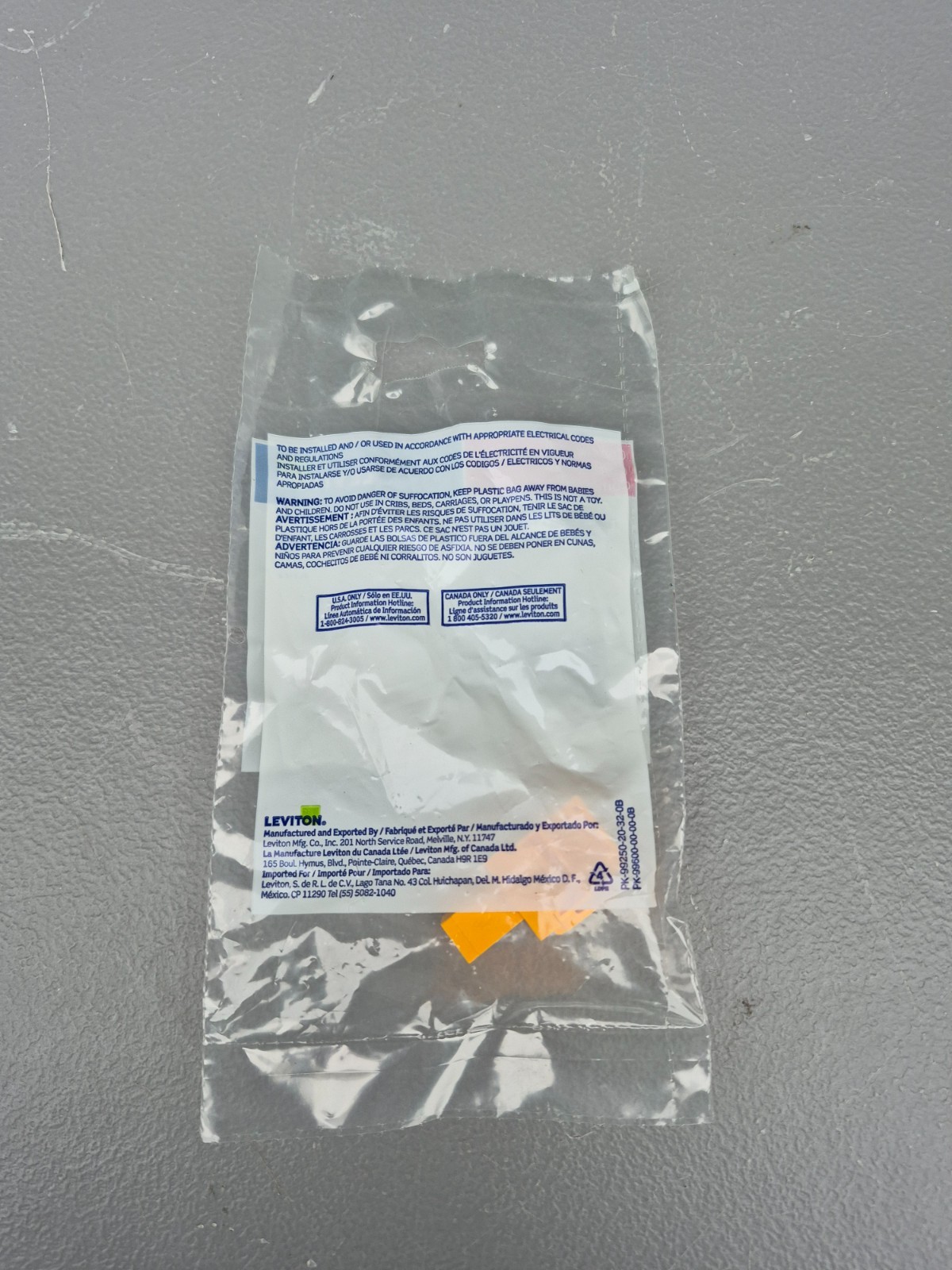 41085-SYC Leviton QuickPort Simplex SC Adapter SM/APC Zirconia Ceramic Yellow