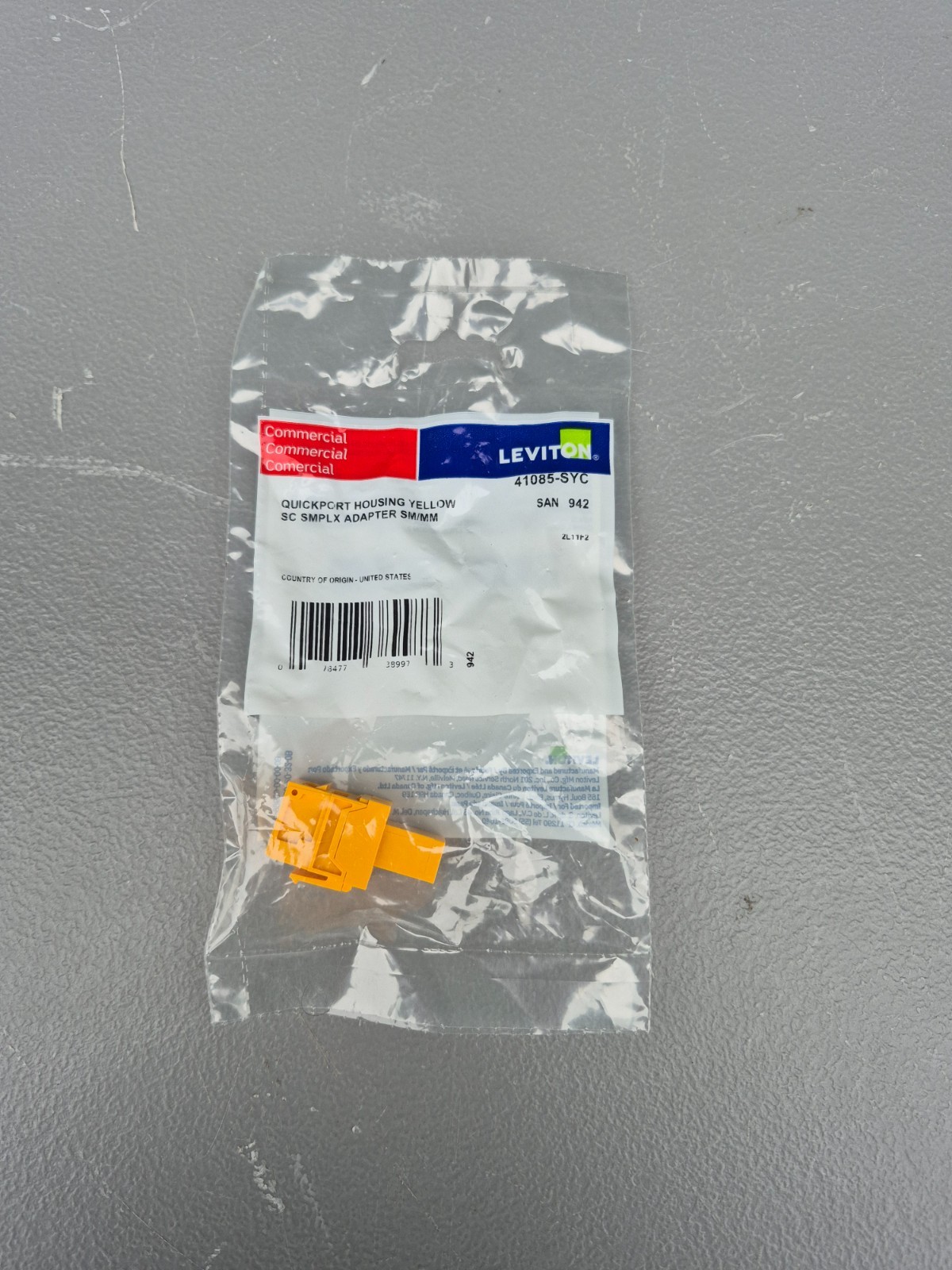 41085-SYC Leviton QuickPort Simplex SC Adapter SM/APC Zirconia Ceramic Yellow