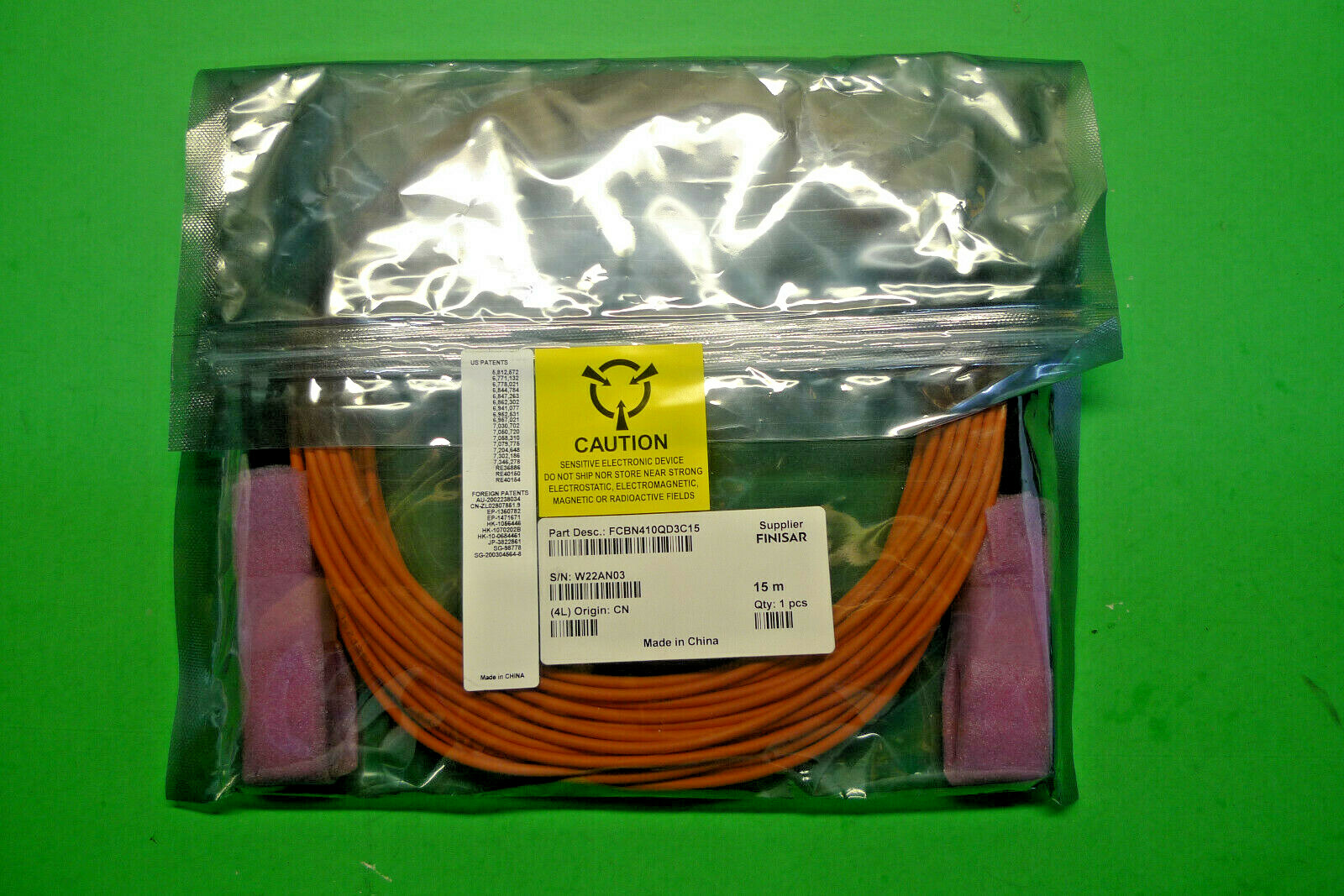 New Genuine Finisar Quadwire Optical Cable 15M FCBN410QD3C15