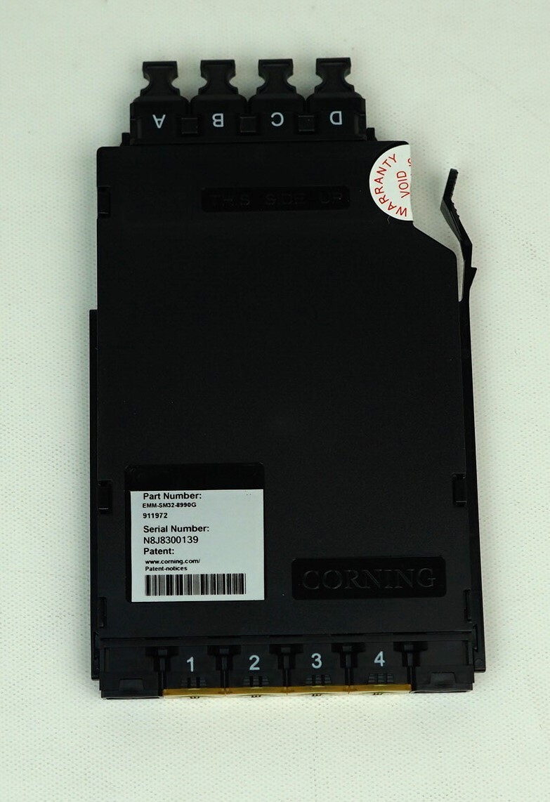 Corning EDGE 4×4 Mesh Module – 32-Fiber – Shuttered MTP (pinned) EMM-SM32-8990G