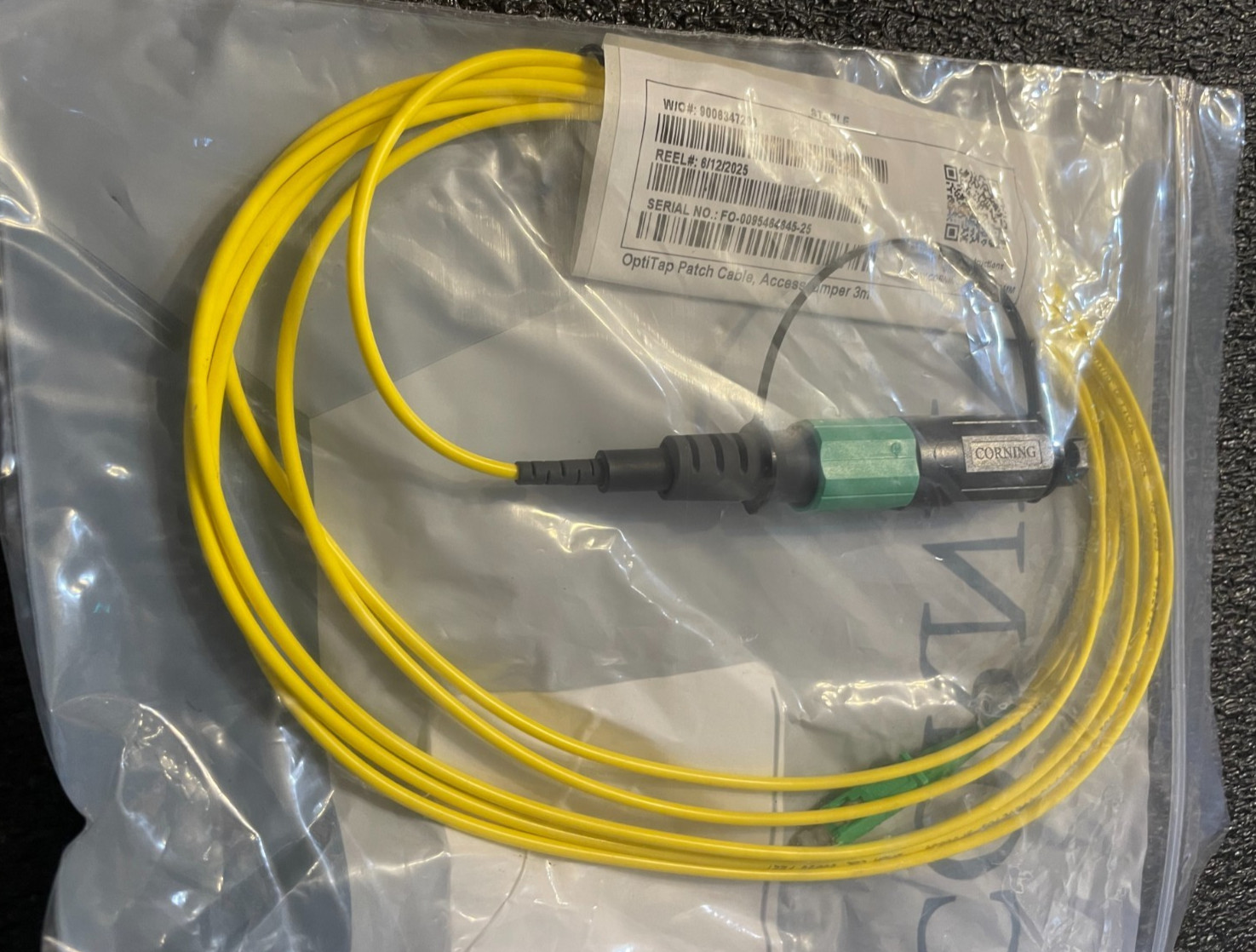 Corning 434401E31AJ003M OptiTap® Test Jumpers 1 F Single-mode (OS2) 2.9mm, 3m
