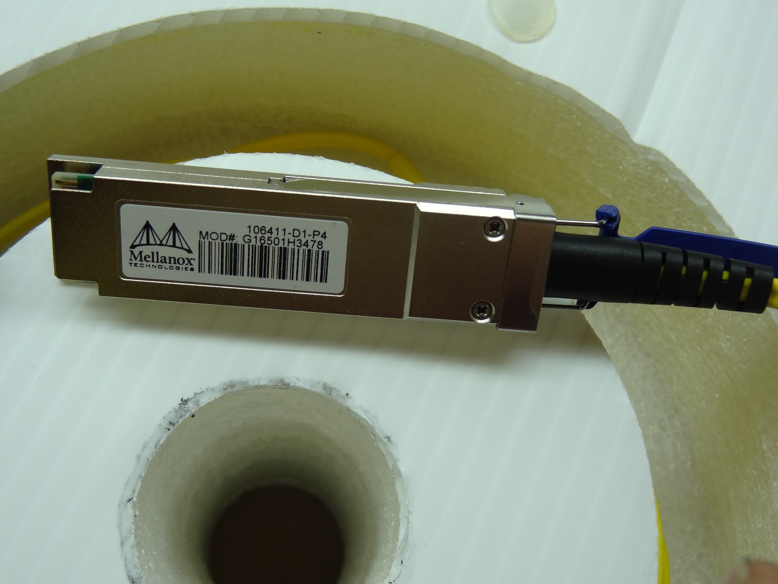 Mellanox MC2207312-300 Active Fiber Cable VPI up to 56Gb/s QSFP 300m #TQ1724