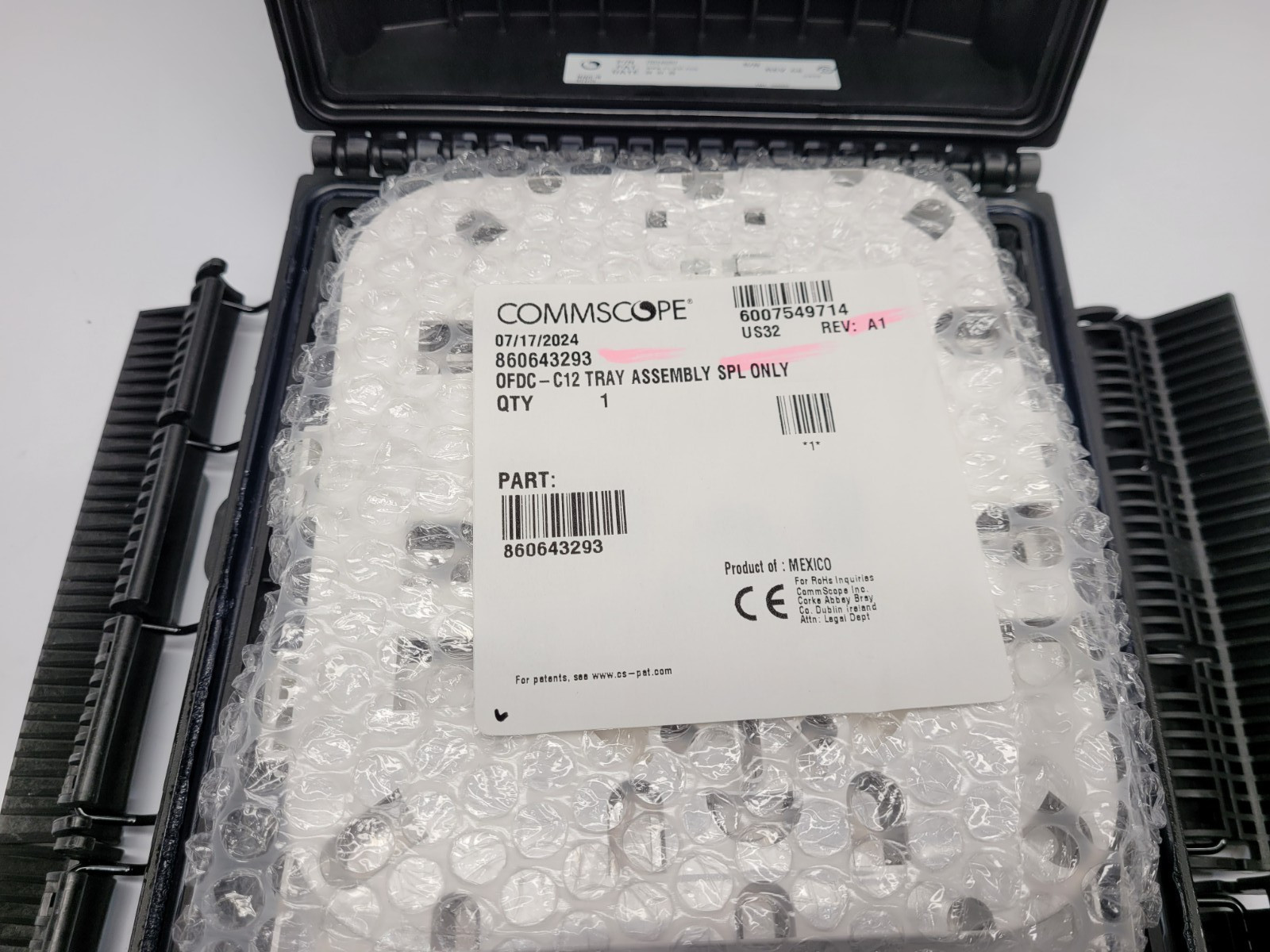 New Open-Box Commscope Fiber Optic Splice Box OFDC-C12-NN/00-NN-N-96-US86