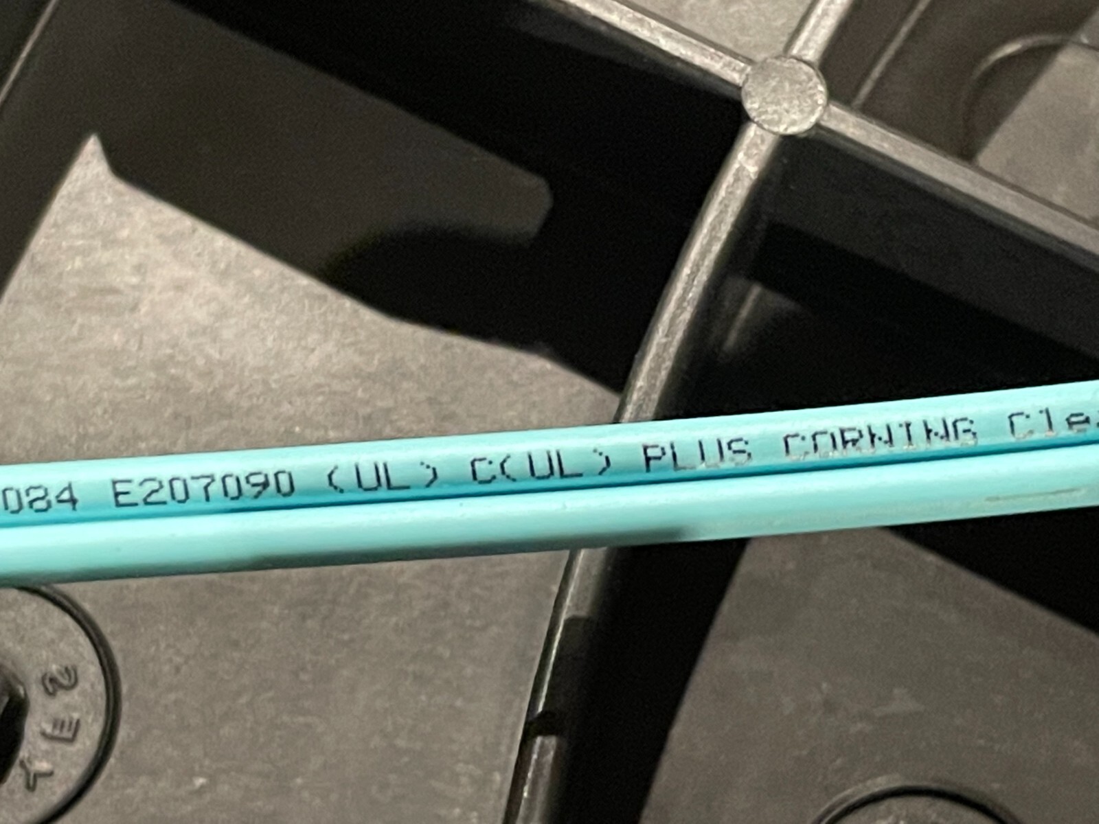 1084 E207090 Fiber Optic Cable, CORNING M50DX02CGNPA C(UL)PLUS Clear Curve OM3