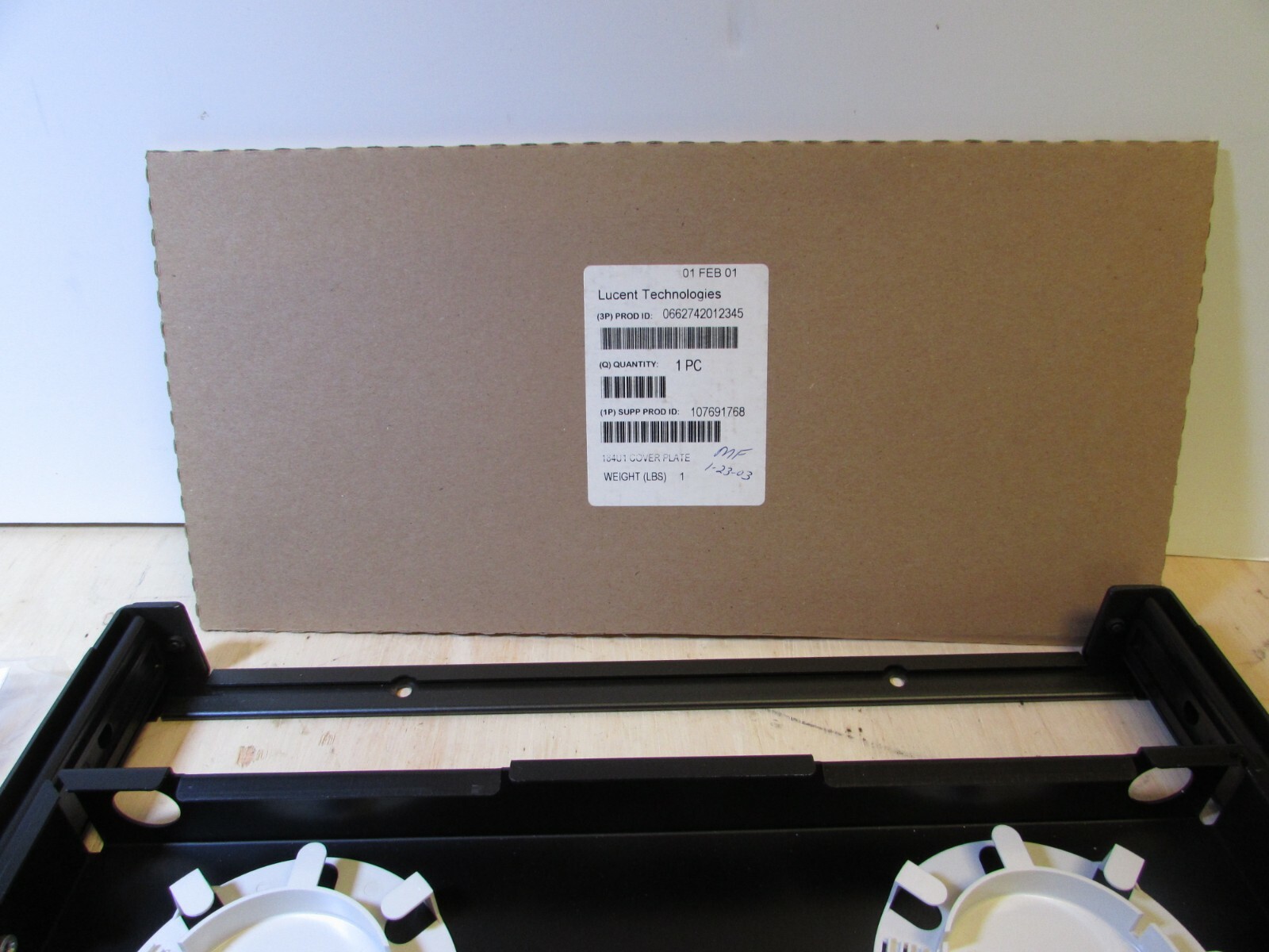 0FS Fitel 600B Fiber Optic Splice Closure w/ Lucent Cover Plate
