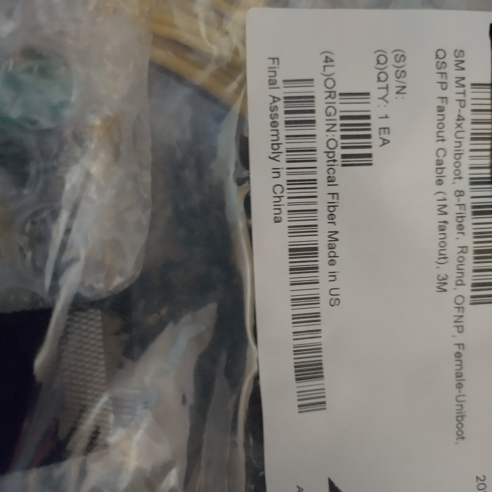 Single MTP-4x Uniboot 8-Fiber Round OFNP Female-Uniboot QSFP Fanout Cable