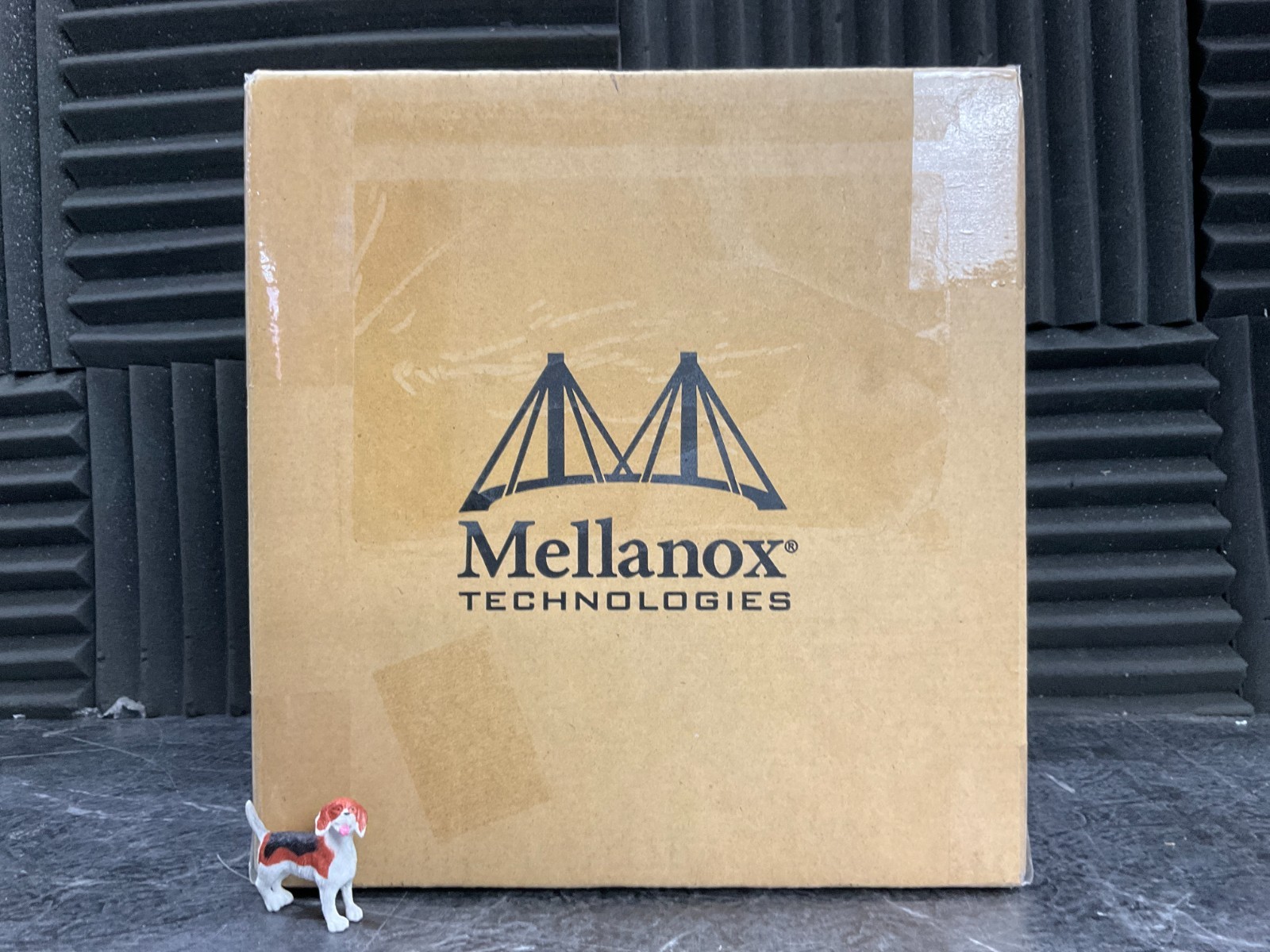 Mellanox InfiniBand QSFP Active Optical Cable 15 meters MC220731V-015