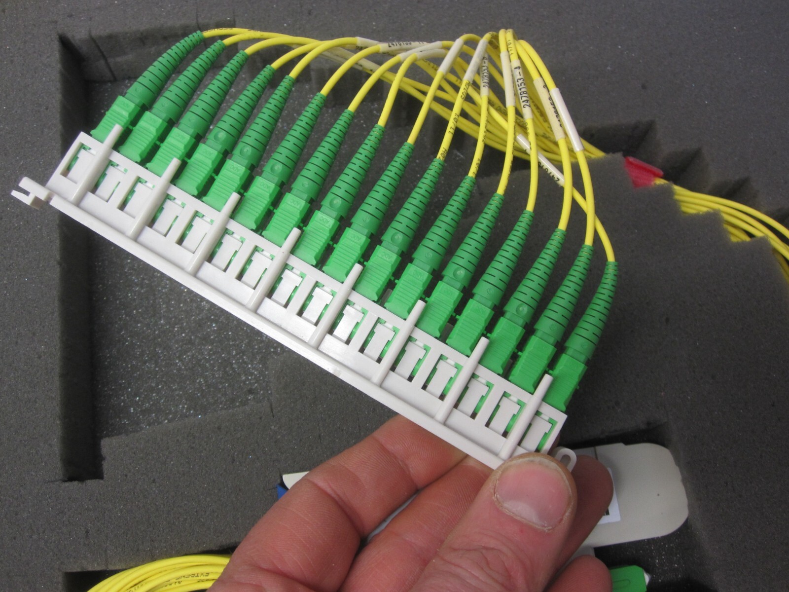 TE Connectivity Optical Distribution Frame Retrofit Kits Universal Splitter