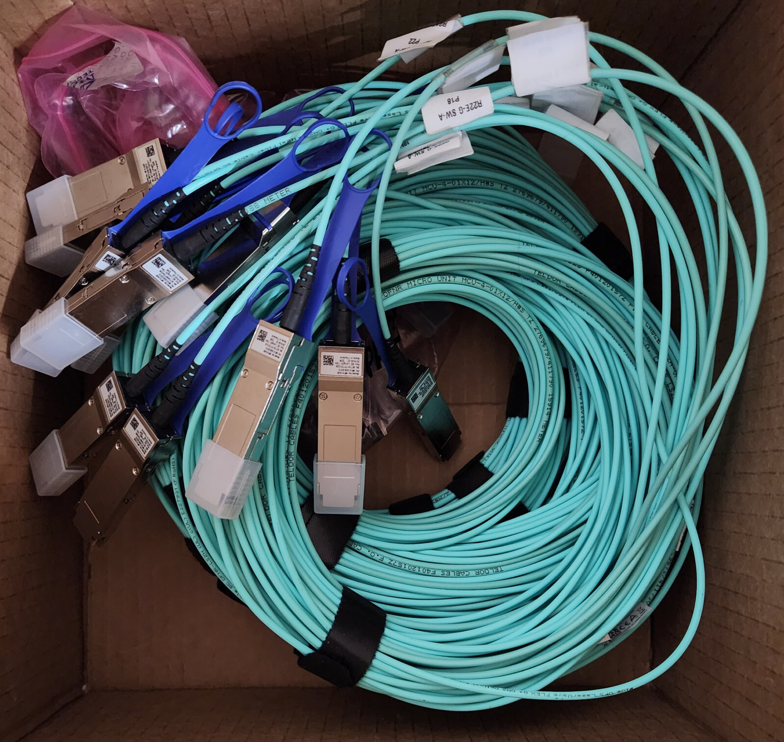 Mellanox 15M InfiniBand EDR QSFP28 Active Optical Cable MFA1A00-E015
