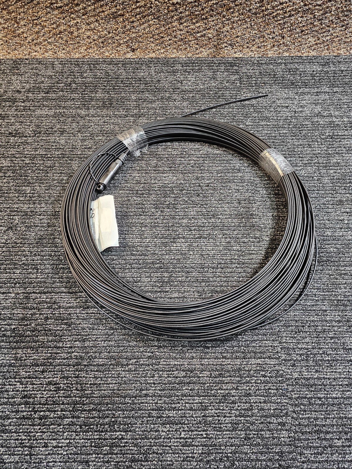 Corning Fiber Optic Cable Black 1F FDRP SCAOPT/XXX 300FT SME 38049691