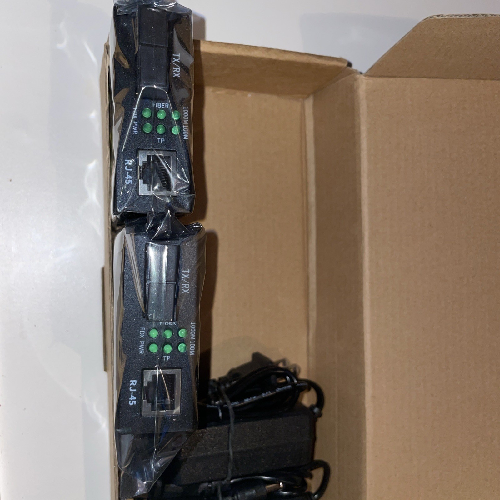 Gigabit SingleMode Fiber to Ethernet Media Converter, Dual SC Fiber,