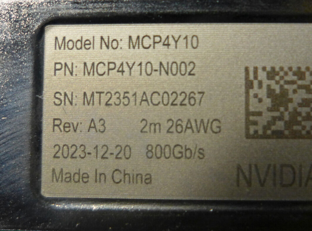 NEW Mellanox 800Gb/s 2x400Gb/s 2.5m 26AWG Direct Attach Cable MCP4Y10-N002