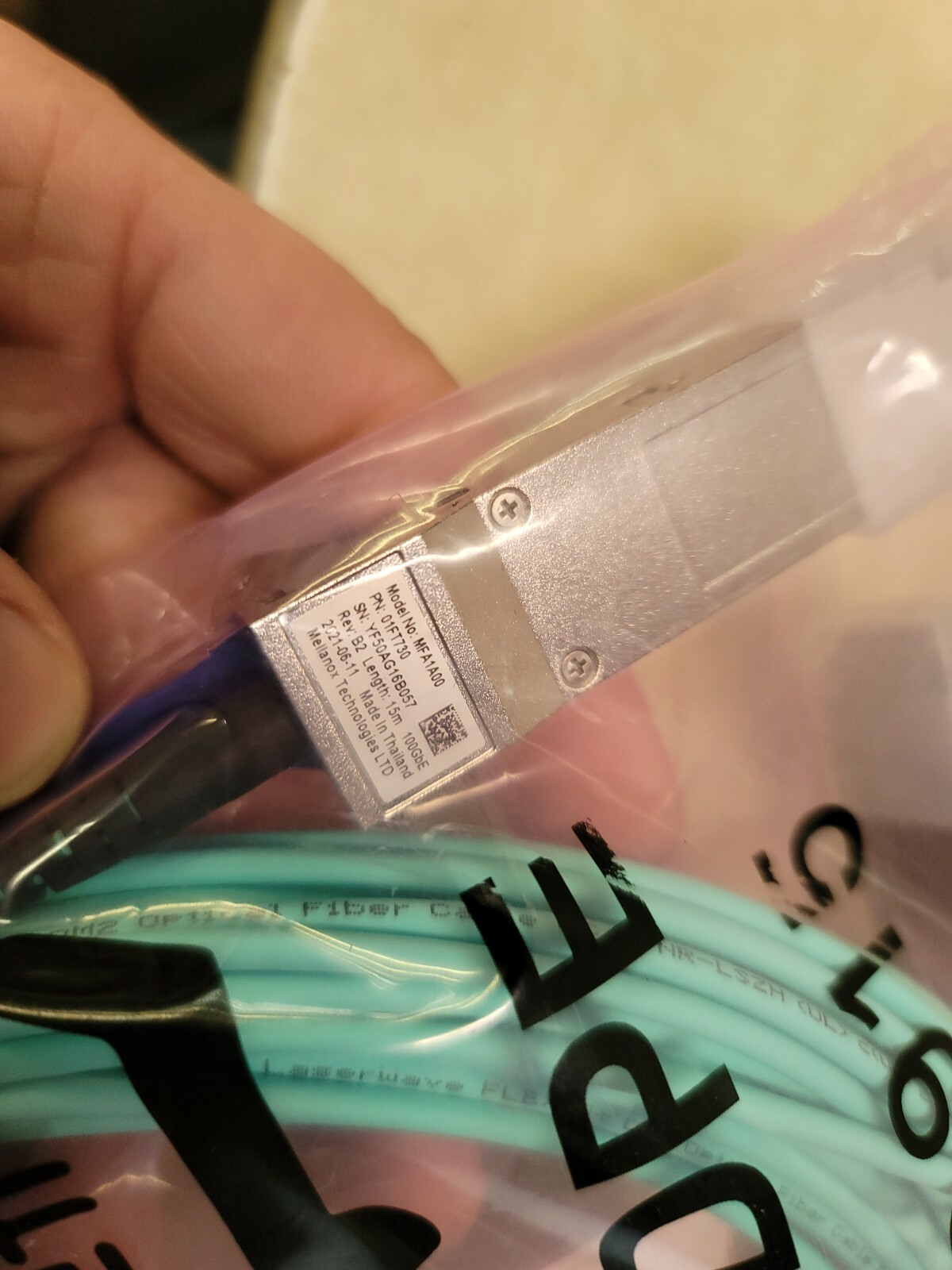MFA1A00 01FT730 Mellanox AOC Cable IB EDR up to 100Gb/s QSFP 15M