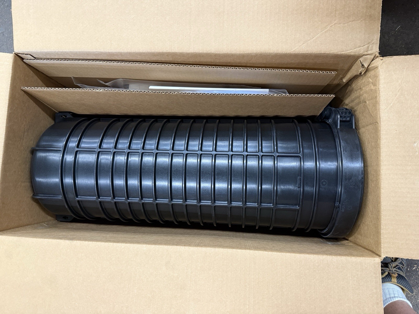 PLP COYOTE Fiber Optic Dome Closure 9.5″x28″ Ribbon 800015076 Performed Line NEW