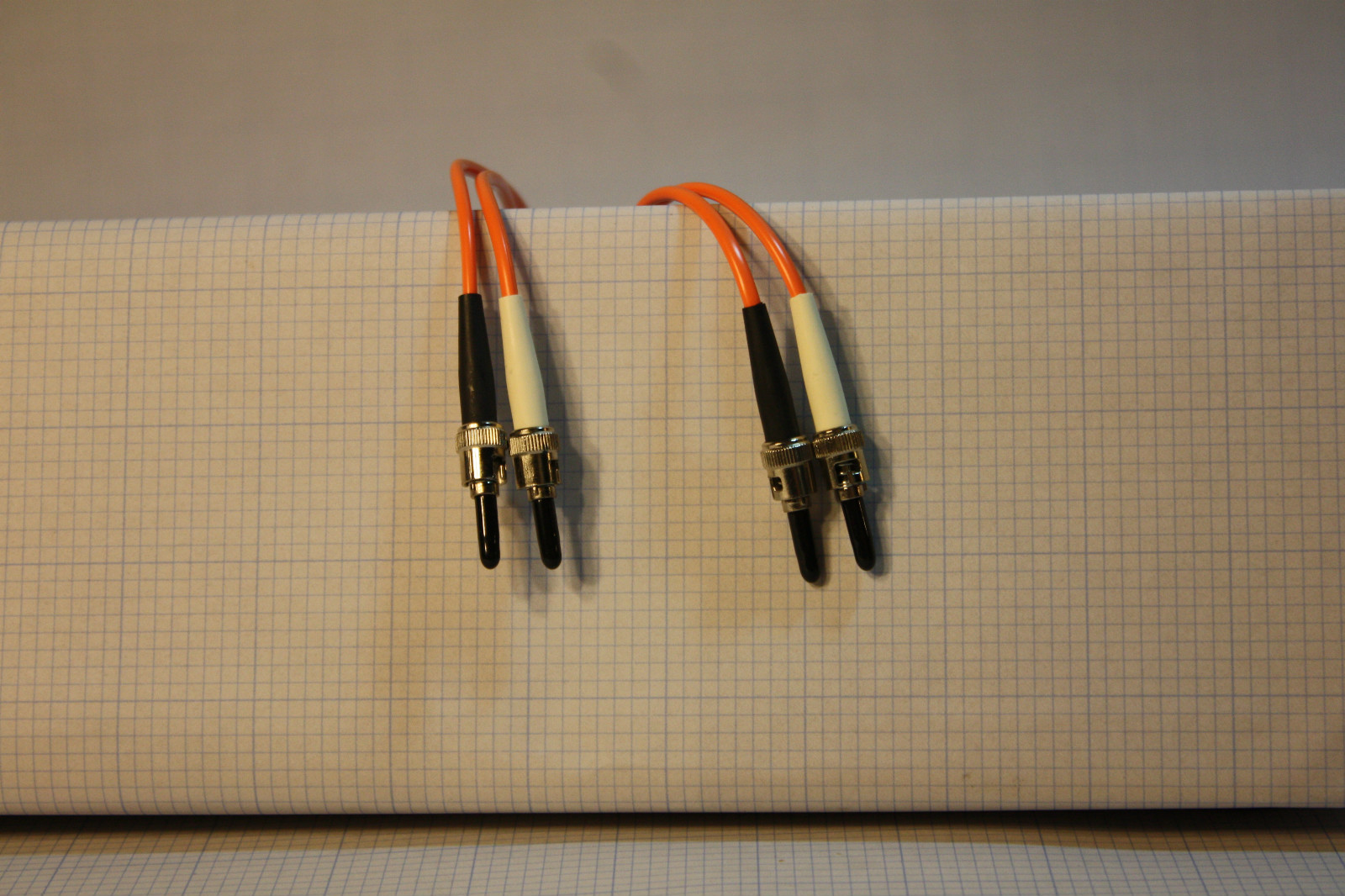 Lot of 5 Siecor Fiber Optic Patch Cable – ST to ST – 3ft (1 meter) MM-62.5-ZIP