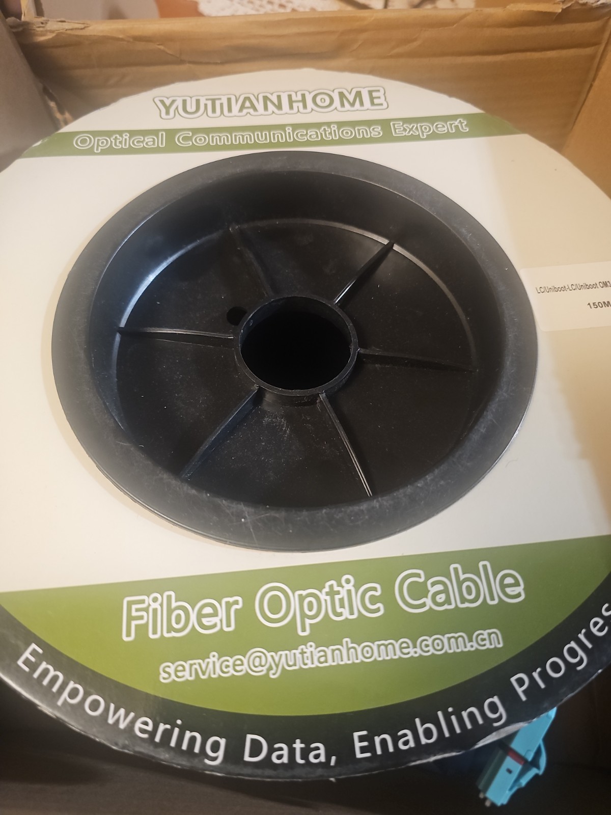 Yutianhome Armored LC Uniboot OM3 TPU 5.0mm 150M, 500 FEET Outdoor Optic Cable
