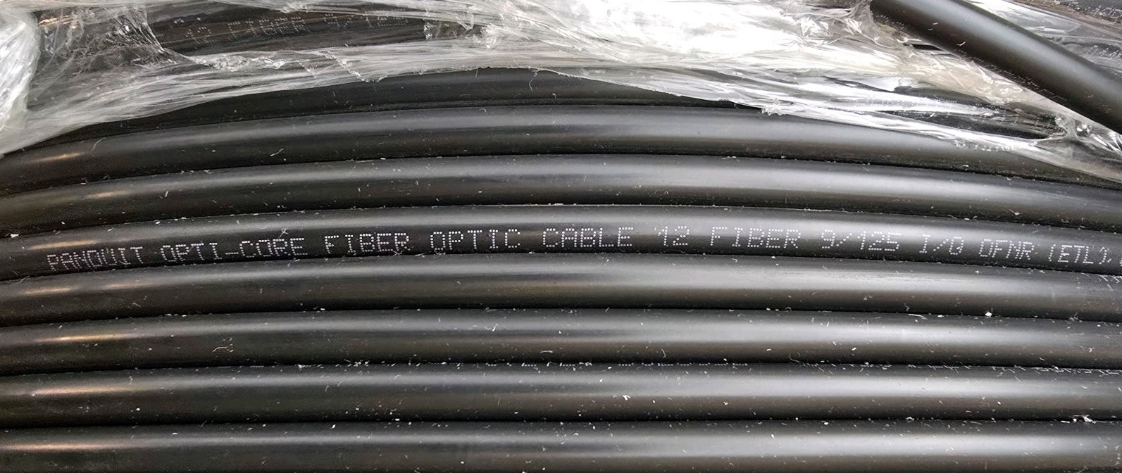 Panduit FSCR912Y | 12 Fiber Cable, OS2, Indoor/Outdoor, Riser, 250µm 1250 Feet