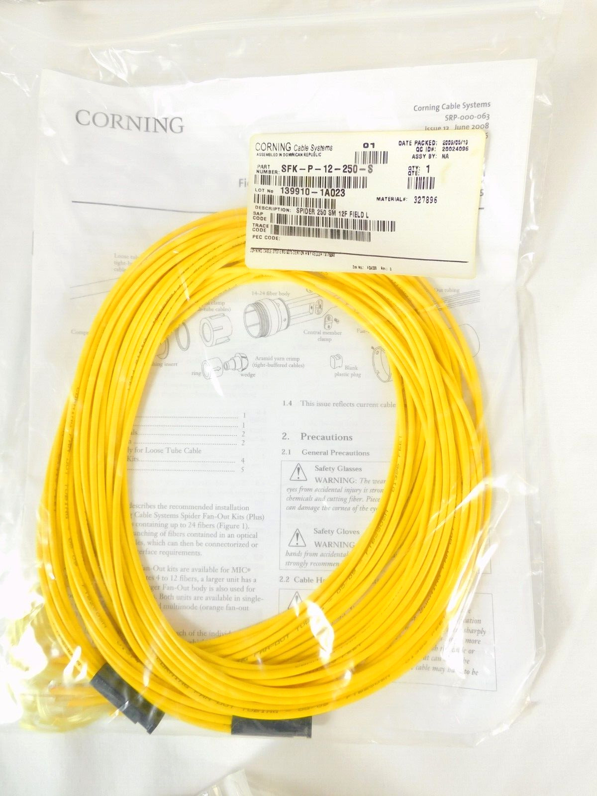 Spider Fan-Out Kit SFK-P-12-250-S 3.0 mm Legs 12 Fiber Accepts 250 µm – Yellow