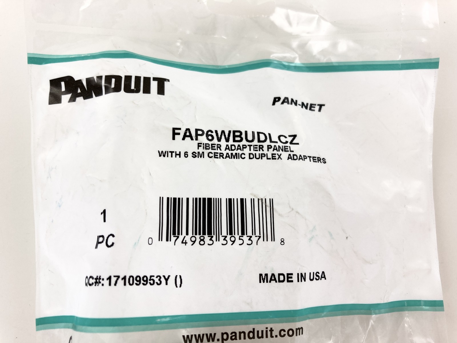 Panduit FAP6WBUDLCZ Fiber Panel 6 LC Duplex Adapters SM OS1/OS2 Ceramic, Blue