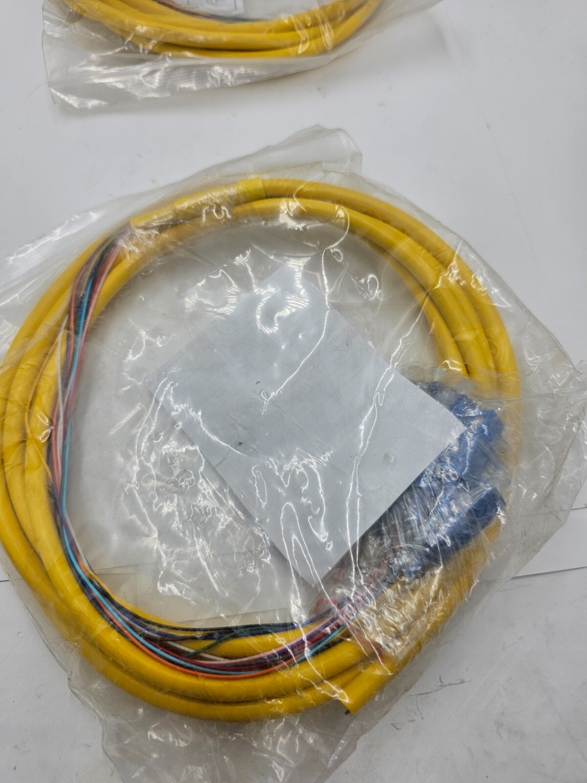 3 Meter SC/UPC SM 12 Fiber Ribbon Pigtail Yellow Blue 0.19dB 55.2dB Single Mode