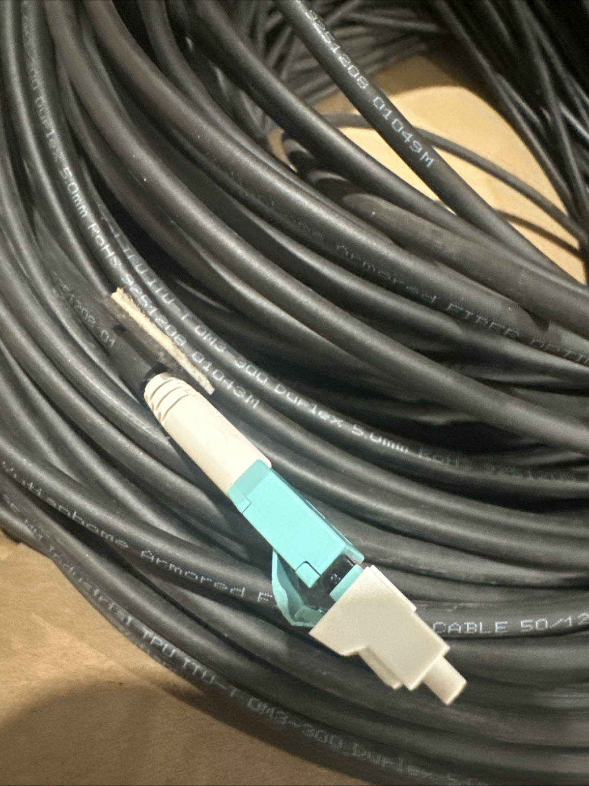 656ft/200m OD-5mm Industrial TPU OM3 Fiber LC to LC Outdoor Armored Fiber Patch