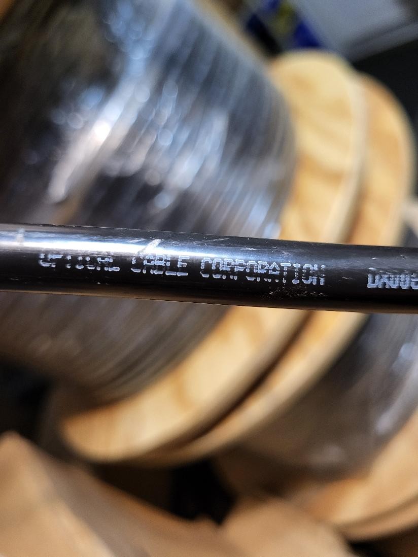 OPTICAL CABLE CORPORATION P/N:DX006DALS9KAA2 OPTICAL FIBER CABLE 1000FT SPOOL